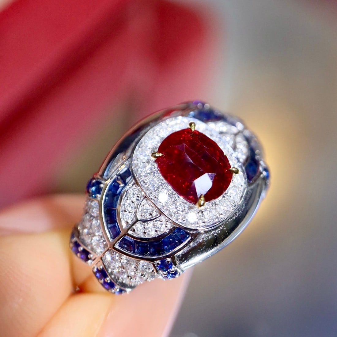 14k Gold 2.25 Ctw Natural Ruby & Diamond Ring: Ref:231169127 // gold content:14k gold // ring size:7. 25us // // main gemstone:ruby // shape:oval // carat weight:1. 18ct // color:red // treatment:natural // // adjacent gemstone 2 : diamond // shap