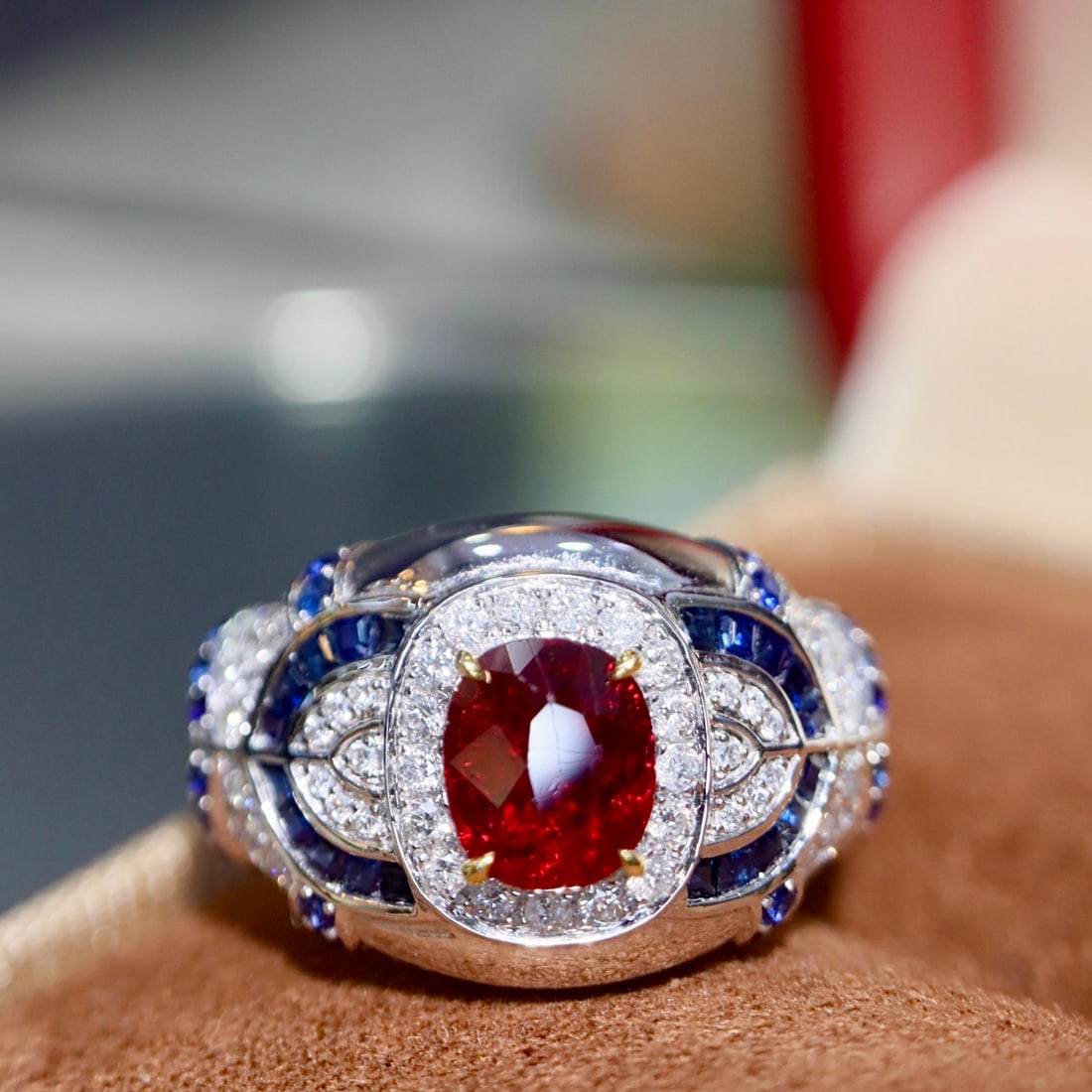 14k Gold 2.25 Ctw Natural Ruby & Diamond Ring - 3