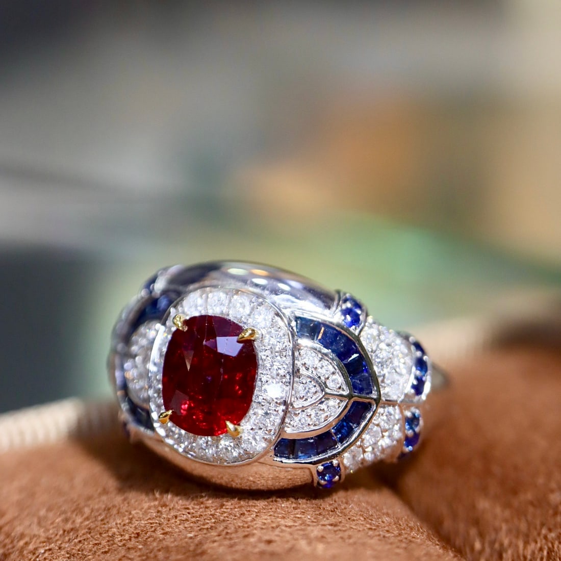 14k Gold 2.25 Ctw Natural Ruby & Diamond Ring - 5