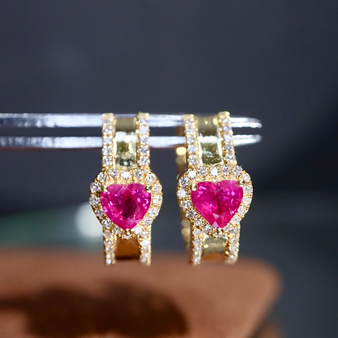 14k Gold 0.81 Ctw Natural Ruby & Diamond Earrings - 5