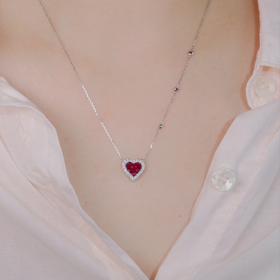 14k Gold 0.90 Ctw Natural Ruby & Diamond Necklace - 3