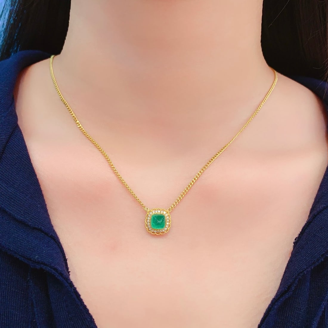 14k Gold 1.6 Ct Natural Emerald & Diamond Necklace - 6