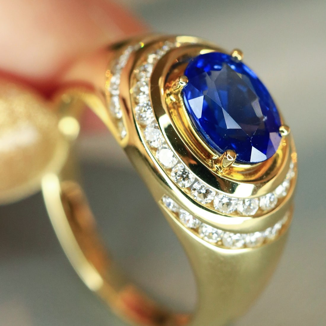 14k Gold 1.72 Ct Natural Sapphire & Diamond Ring - 4