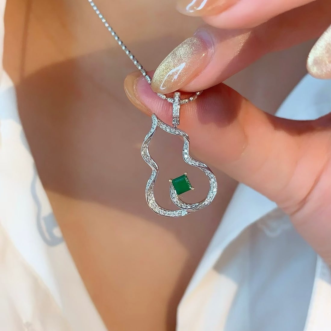 14k Gold 0.37 Ctw Natural Emerald & Diamond Pendant( Without Chain ) - 5
