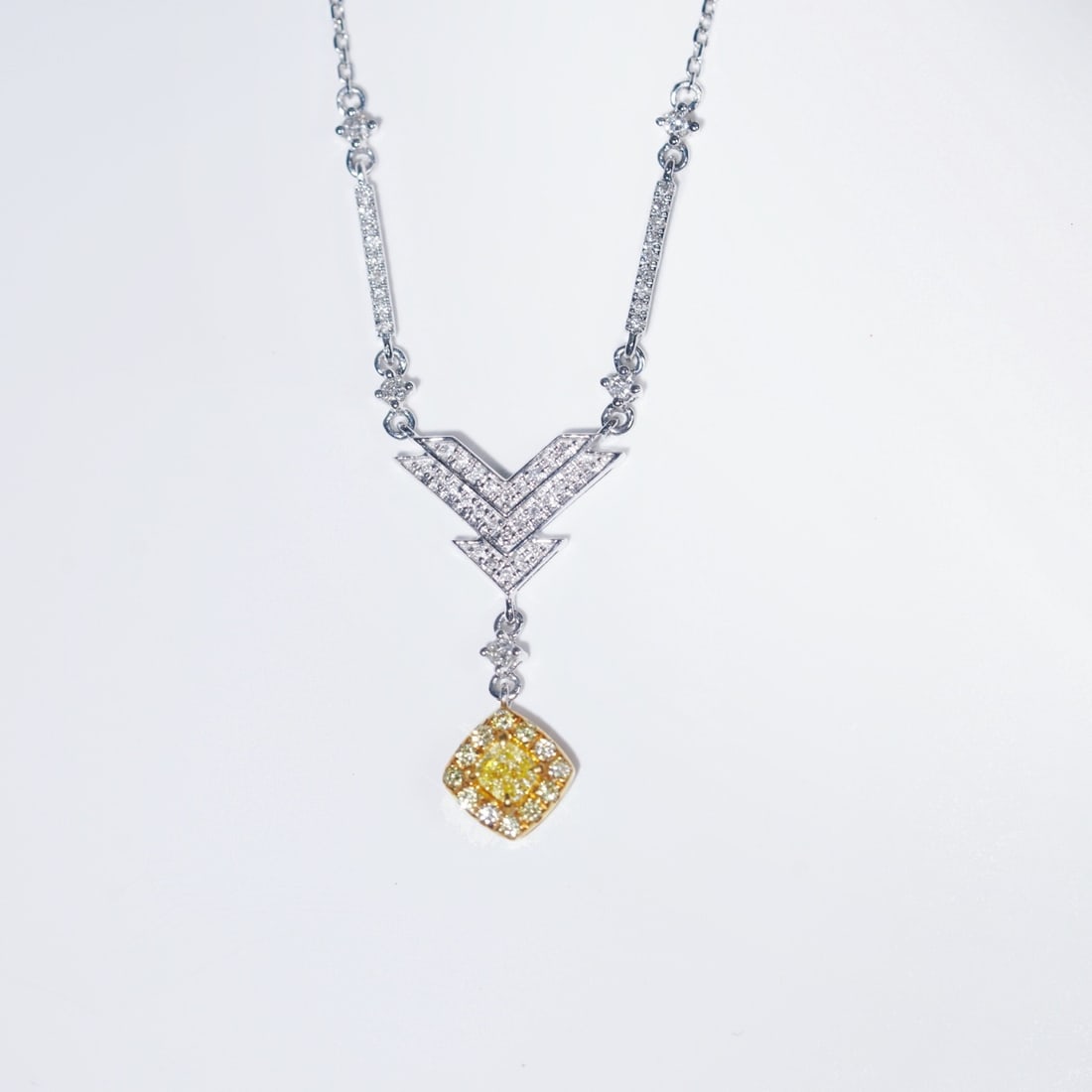 14k Gold 0.42 Ctw Natural Yellow Diamond & Diamond Necklace - 4