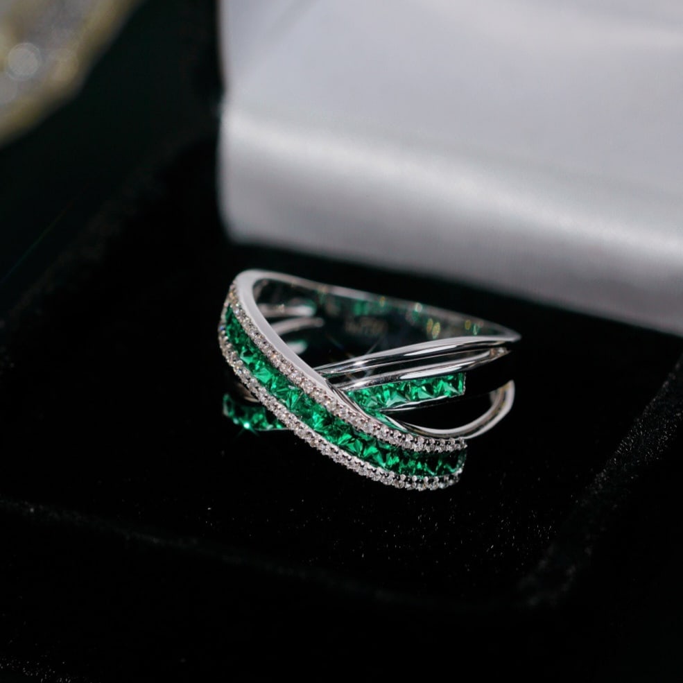 14k Gold 1.08 Ctw Natural Emerald & Diamond Ring - 6