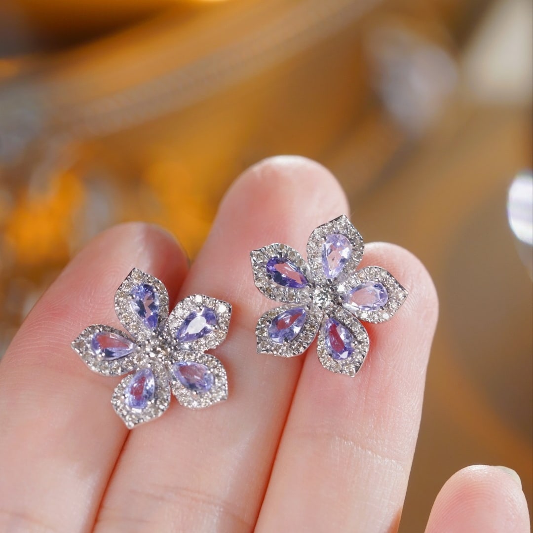 14k Gold 2.62 Ctw Natural Tanzanite & Diamond & Flowers Earrings: Ref:231169206 // gold content:14k gold // main gemstone:tanzanite // shape:pear // carat weight:1. 90ct // color:bluish purple // treatment:natural // // adjacent gemstone 2 : diamond // shape:round