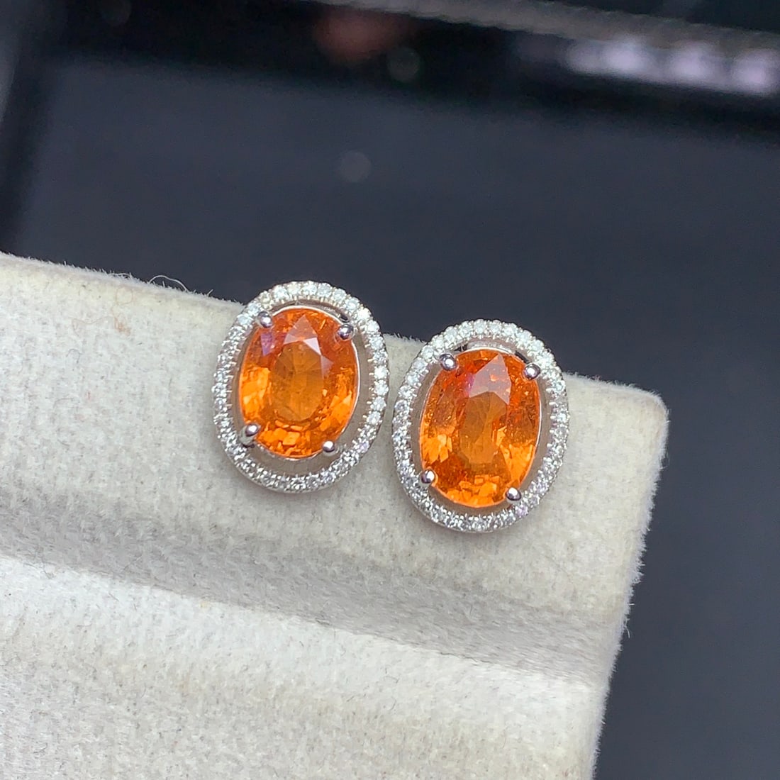 14k Gold 3.8 Ct Natural Spessartine & Diamond Earrings - 4