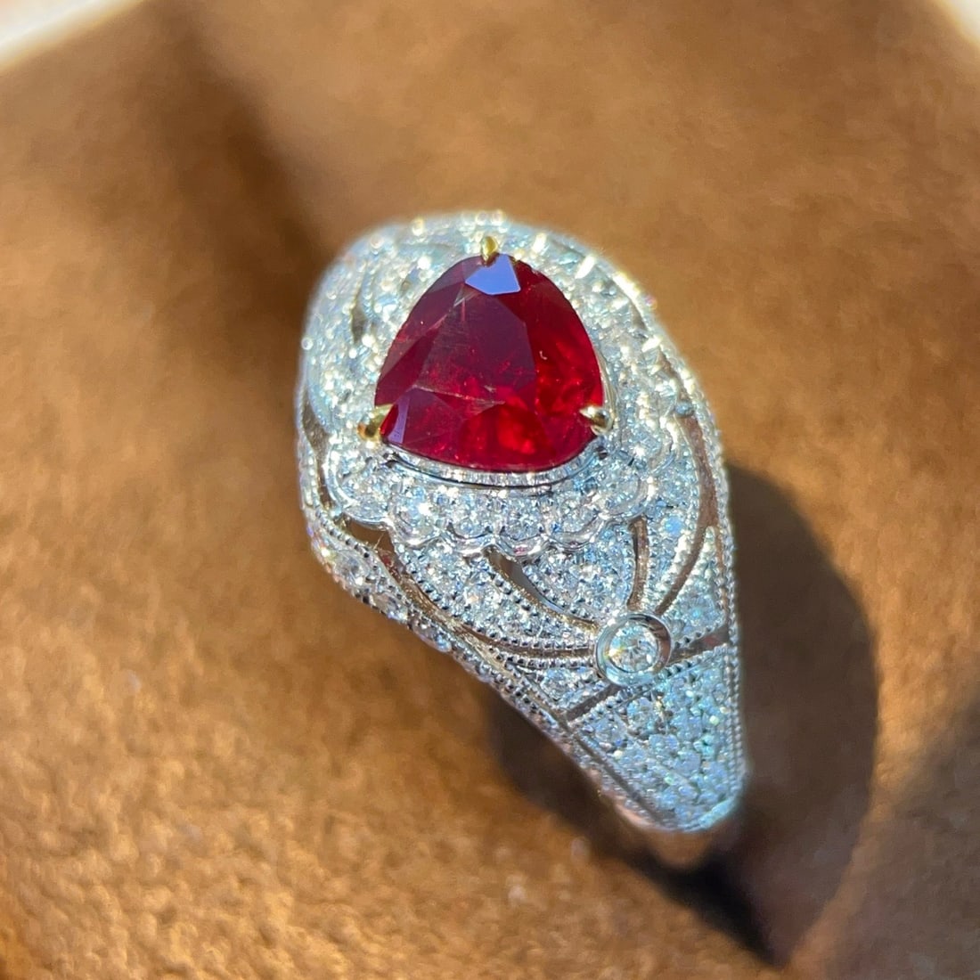 14k Gold 1.59 Ctw Natural Ruby & Diamond Ring - 5
