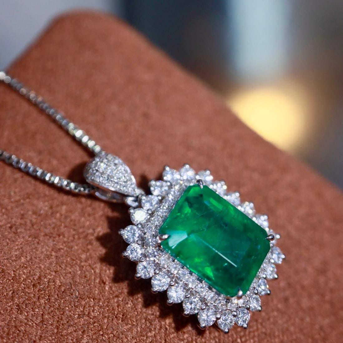 14k Gold 3.47 Ctw Natural Emerald & Diamond Pendant( Without Chain ) - 7