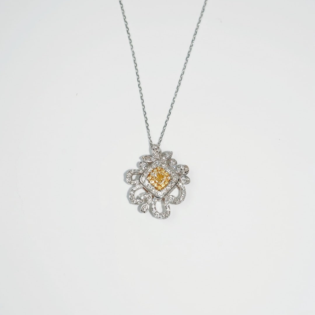 14k Gold 0.70 Ctw Natural Yellow Diamond & Diamond Necklace - 4