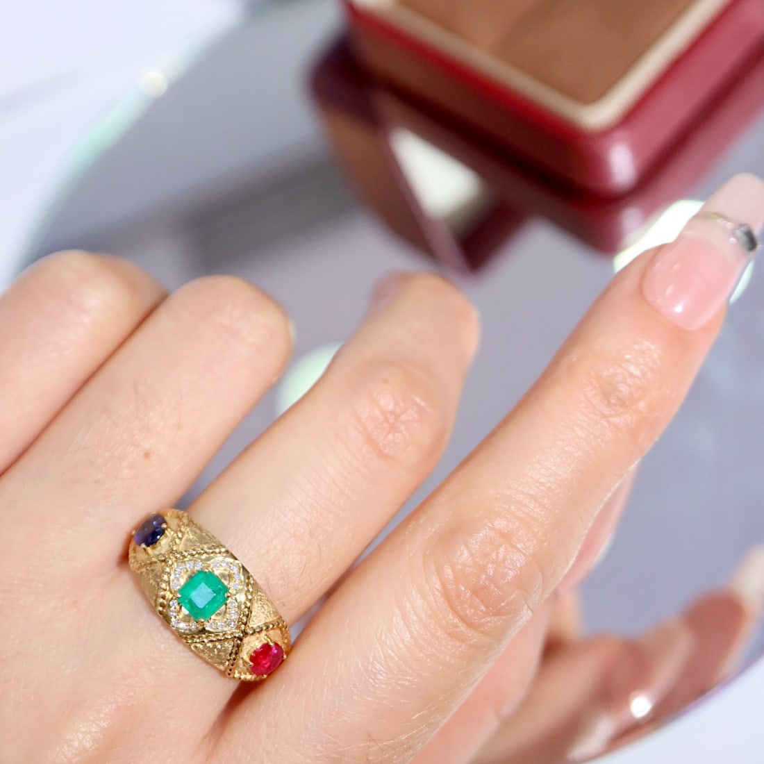 14k Gold 1.24 Ctw Natural Ruby & Sapphire & Emerald & Diamond Ring - 8