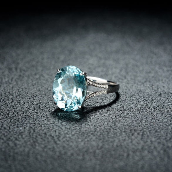 14k Gold 6.69 Ct Natural Aquamarine & Diamond Ring - 2