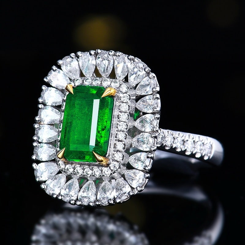 14k Gold 2.67 Ctw Vivid Green Natural Emerald & Diamond Ring - 2