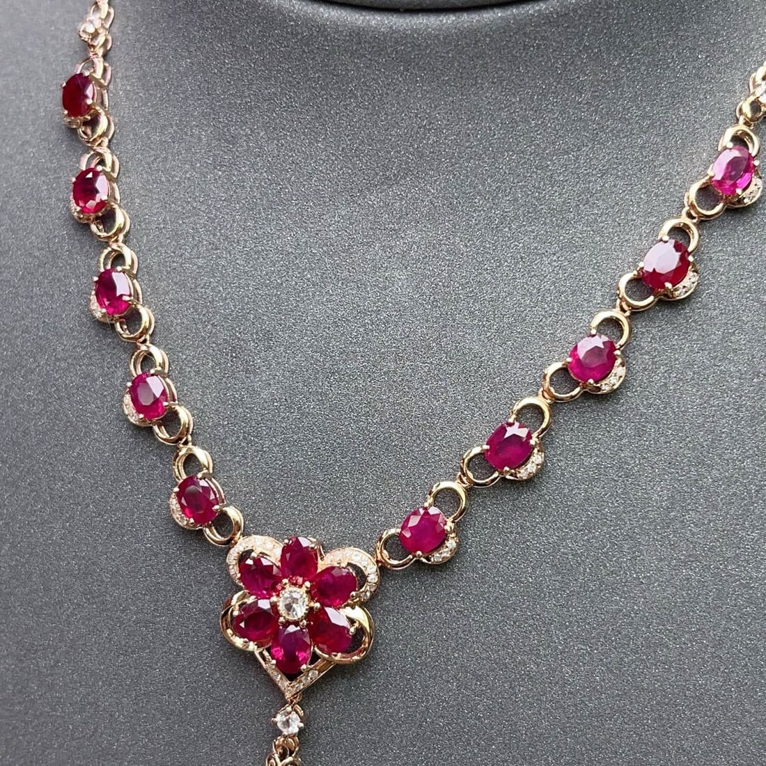 14k Gold 6.25 Ct Natural Ruby & Diamond & Sapphire Necklace - 2