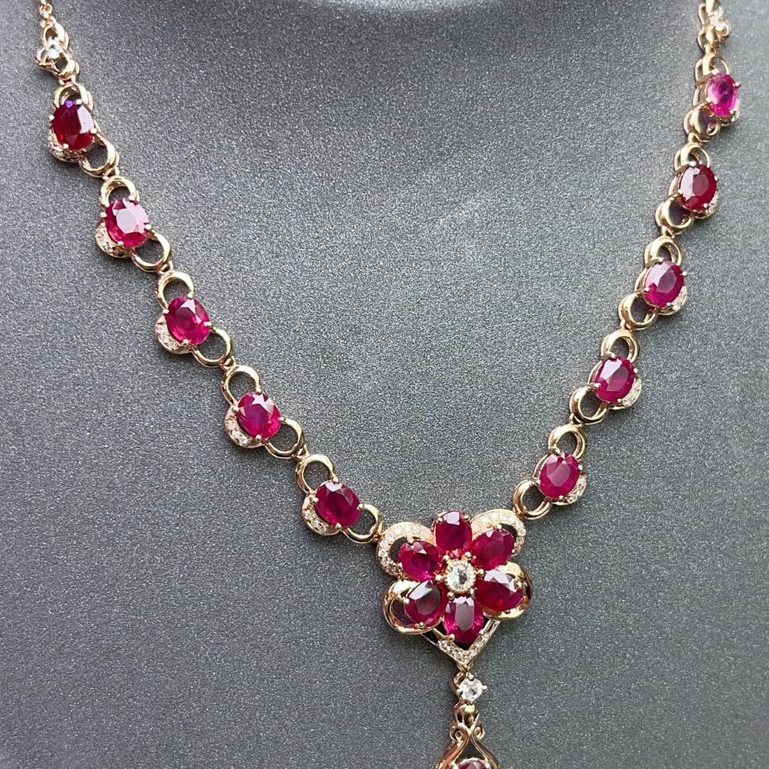 14k Gold 6.25 Ct Natural Ruby & Diamond & Sapphire Necklace - 3