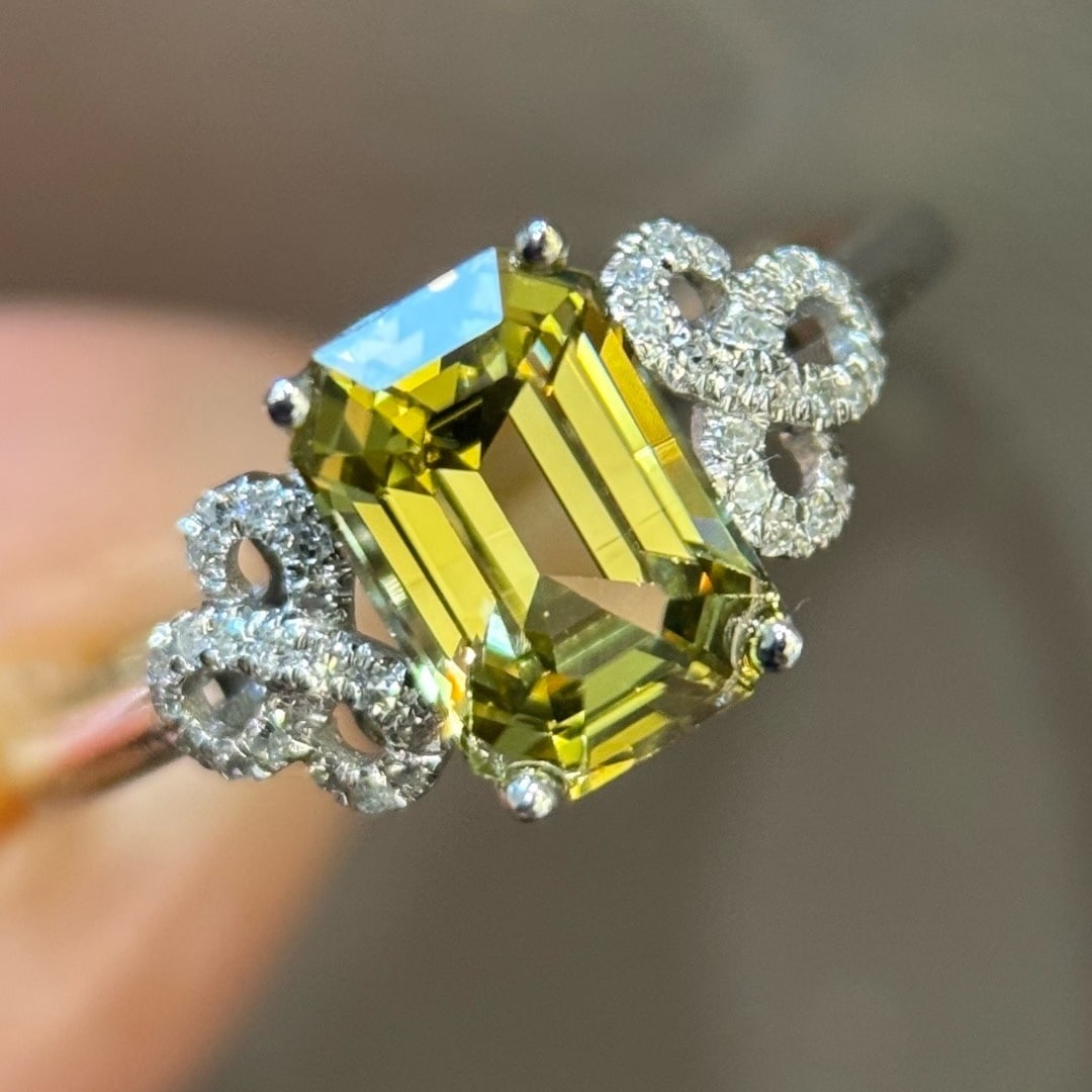 14k Gold 1.96 Ctw Natural Chrysoberyl & Diamond Ring - 4