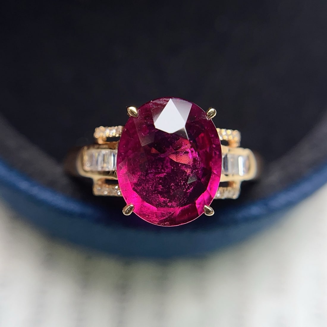 14k Gold 2.25 Ct Natural Tourmaline & Diamond Ring: Ref:231170074 // gold content:14k gold // ring size:7. 25us // // main gemstone:tourmaline // shape:oval // carat weight:2. 25ct // color:red // treatment:natural // // adjacent gemstone 2 : diamond