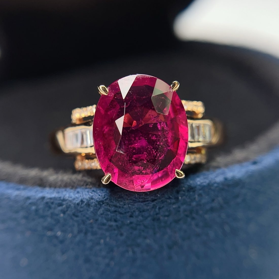 14k Gold 2.25 Ct Natural Tourmaline & Diamond Ring - 3