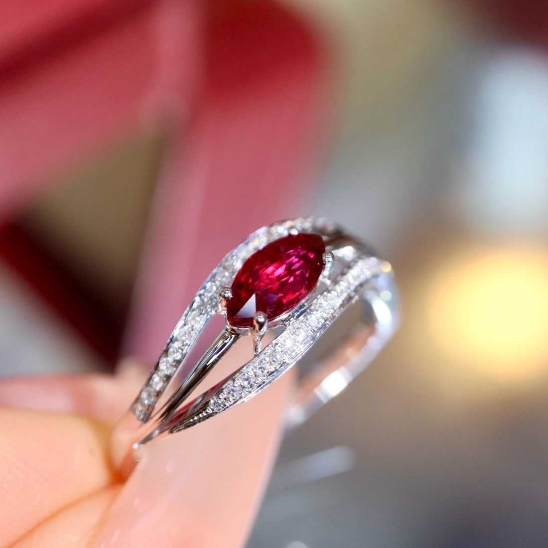 14k Gold 0.62 Ctw Natural Ruby & Diamond Ring - 4