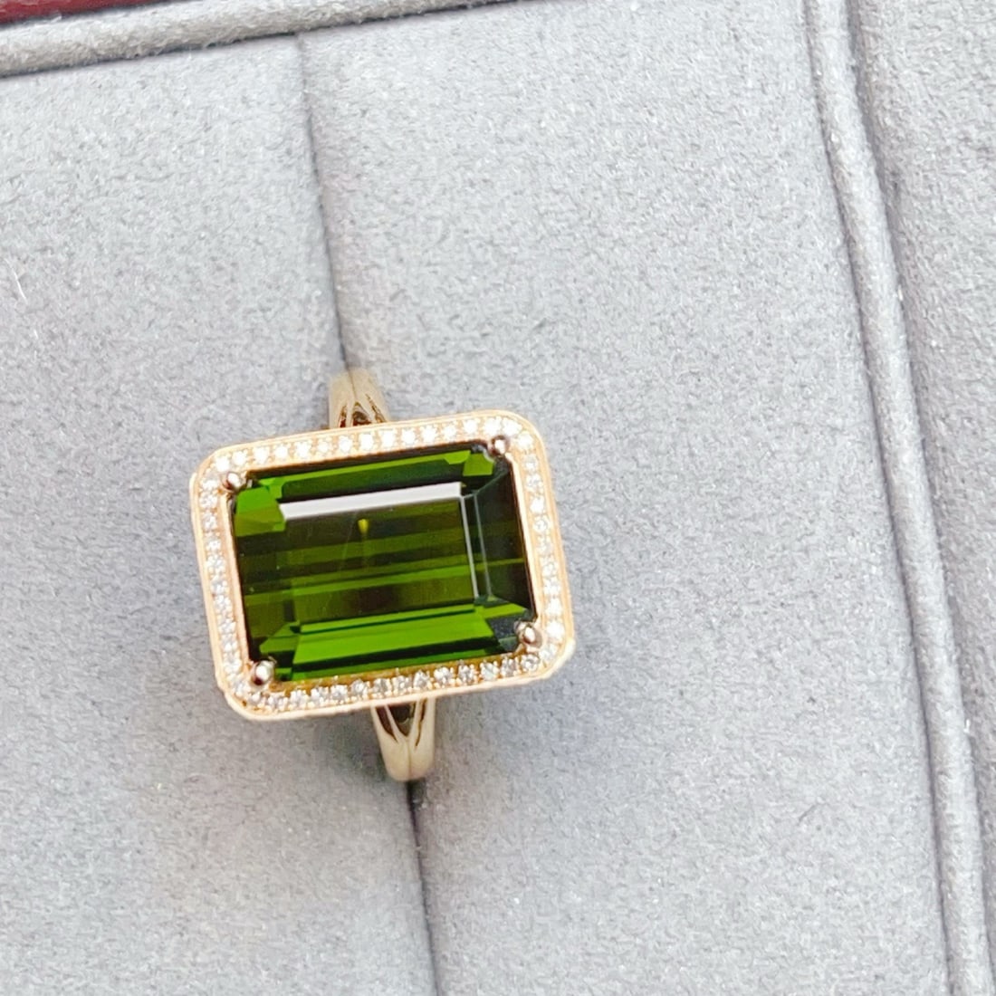 14k Gold 7.30 Ctw Natural Tourmaline & Diamond Ring - 7