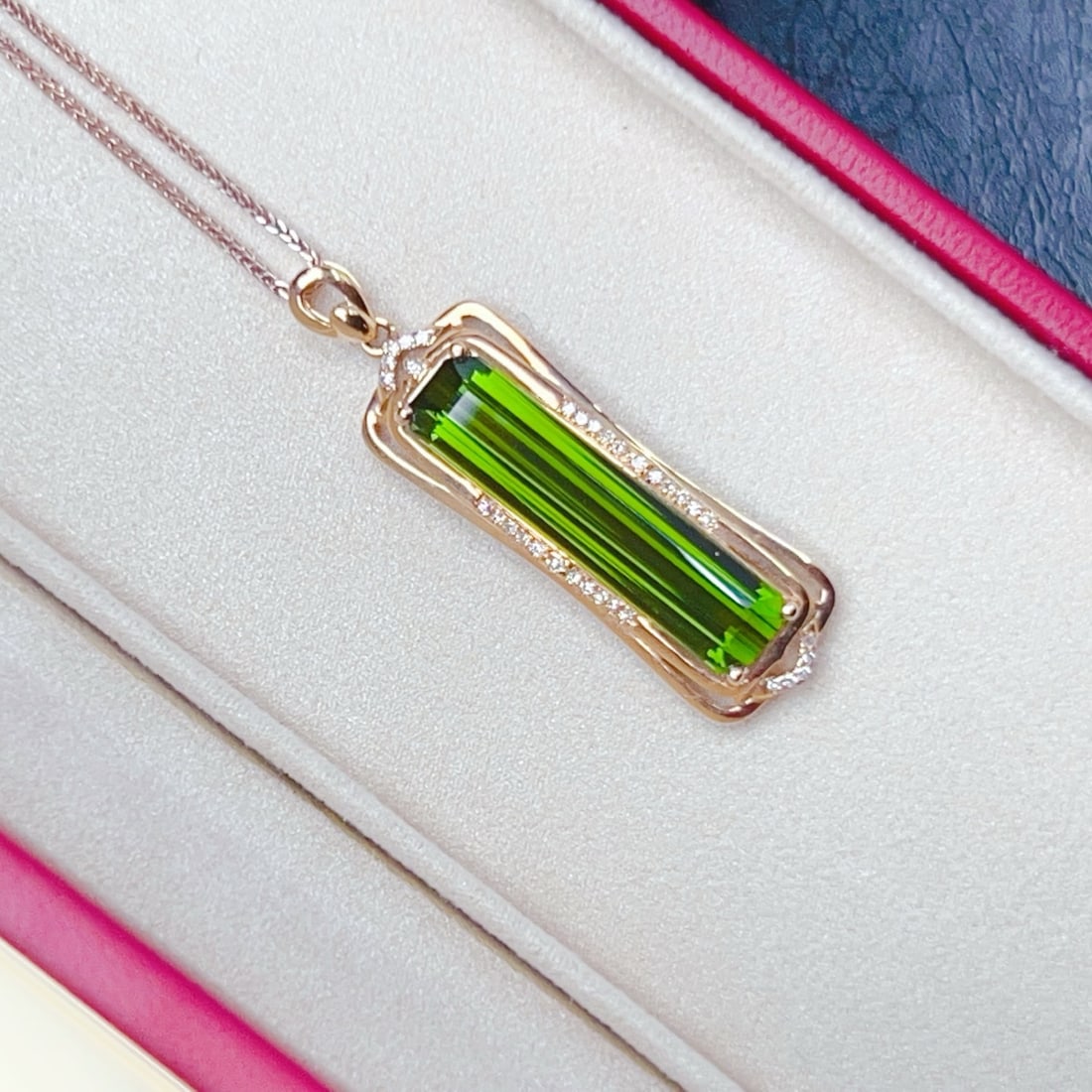 14k Gold 6.45 Ct Natural Tourmaline & Diamond Pendant( Without Chain ) - 4