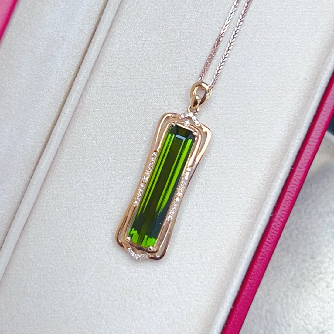 14k Gold 6.45 Ct Natural Tourmaline & Diamond Pendant( Without Chain ) - 7