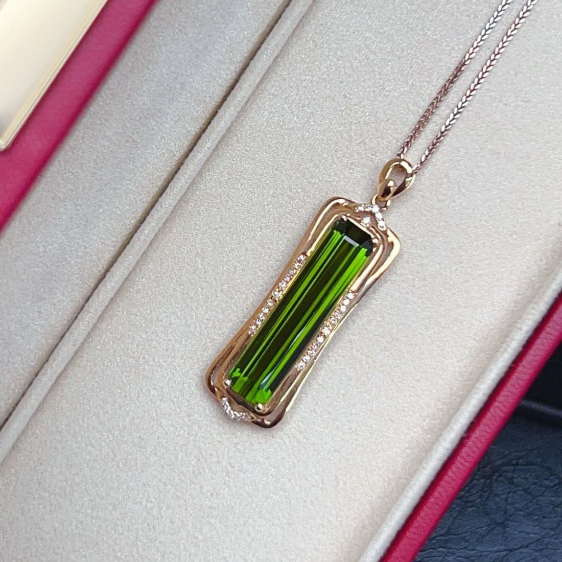 14k Gold 6.45 Ct Natural Tourmaline & Diamond Pendant( Without Chain ) - 8