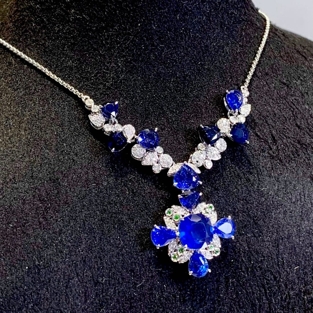 14k Gold 6.02 Ct Natural Sapphire & Diamond Necklace - 5