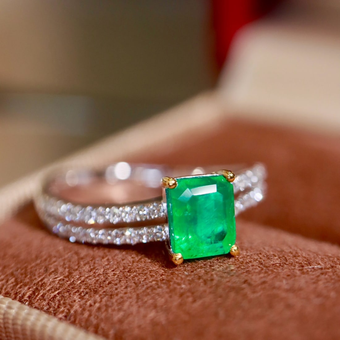 14k Gold 1.03 Ctw Natural Emerald & Diamond Ring - 6