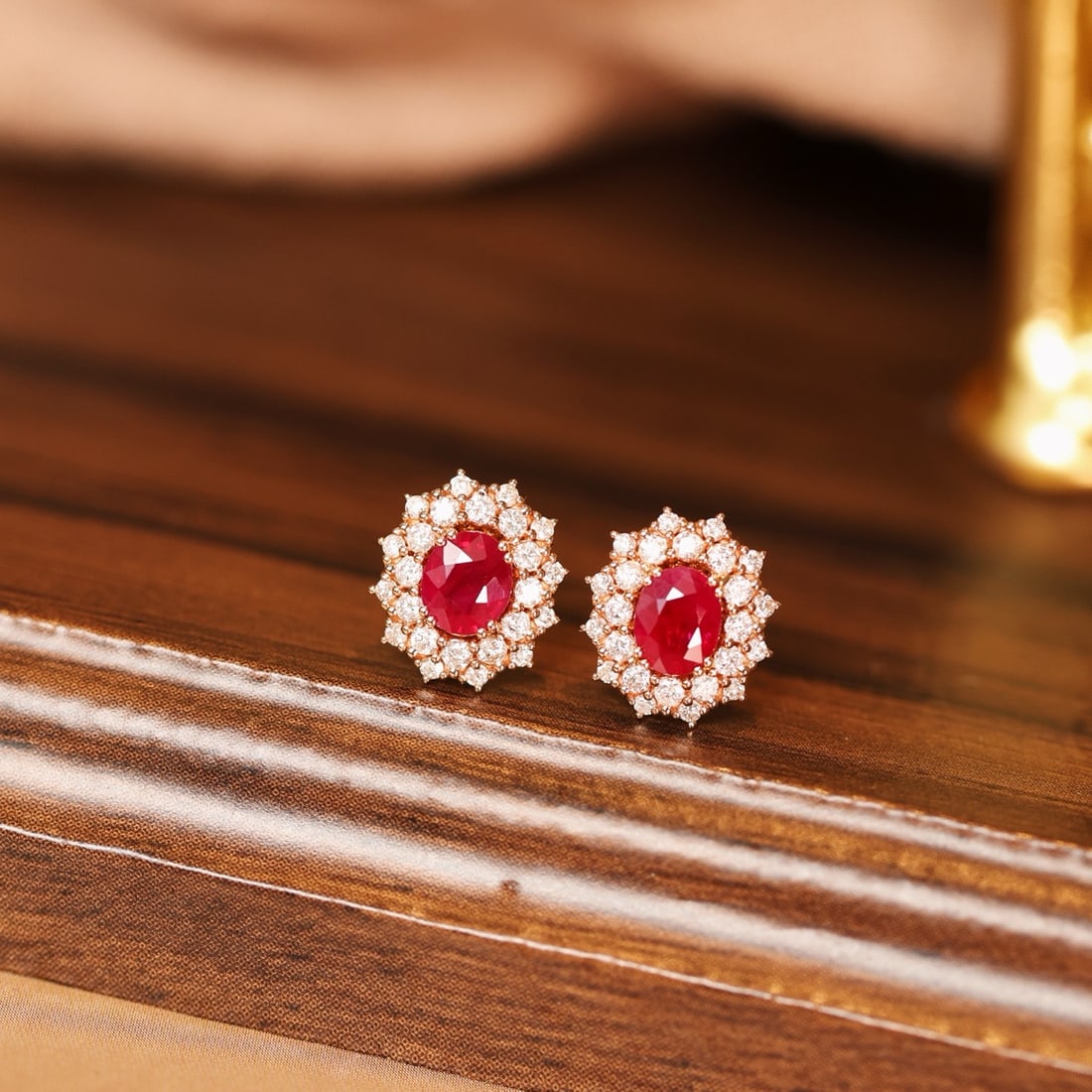 14k Gold 1.31 Ctw Vivid Red Natural Ruby & Diamond Earrings: Ref:231170116 // gold content:14k gold // main gemstone:ruby // shape:oval // carat weight:0. 85ct // color:vivid red // treatment:natural // // adjacent gemstone 2 : diamond // shape:round // carat