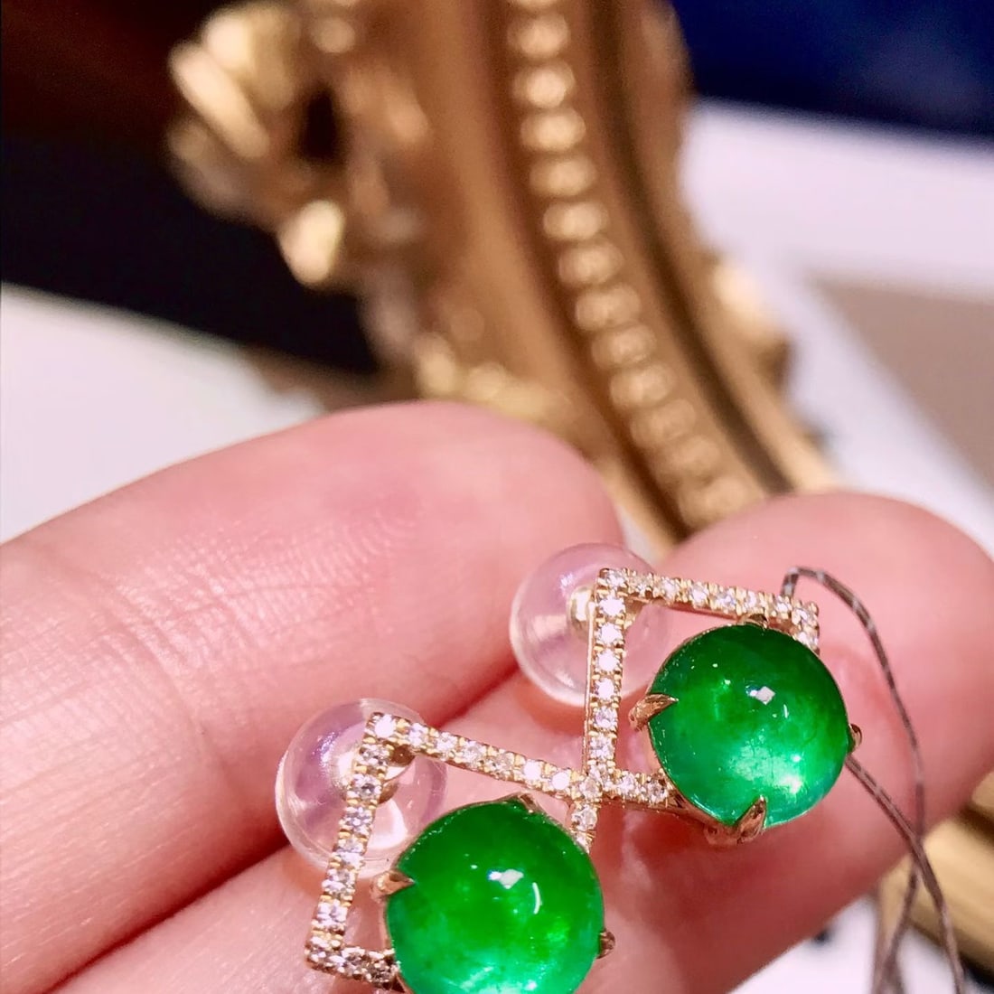14k Gold 2.5 Ct Natural Emerald & Diamond Earrings - 3