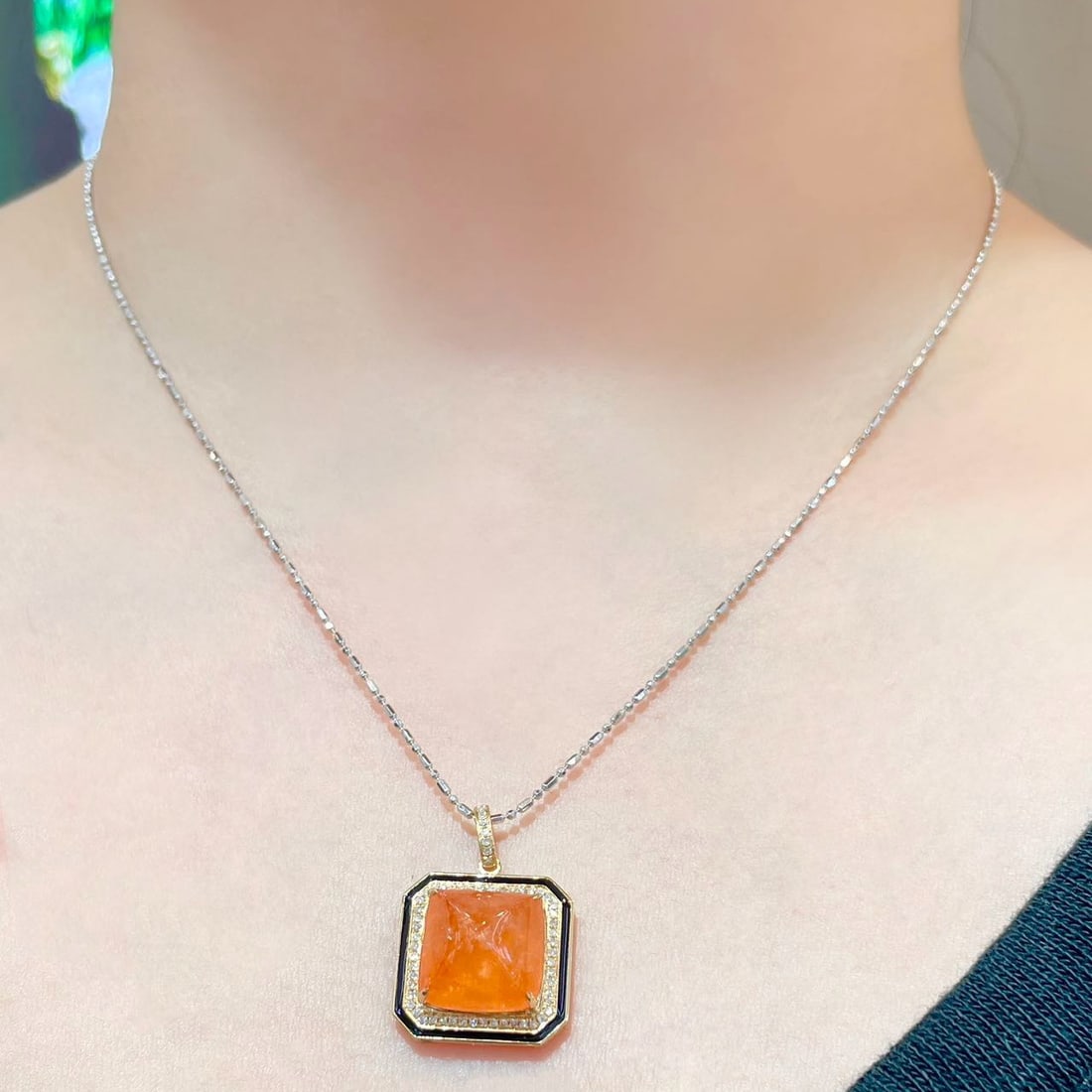 14k Gold 11.8 Ct Natural Spessartine & Diamond Pendant( Without Chain ) - 4