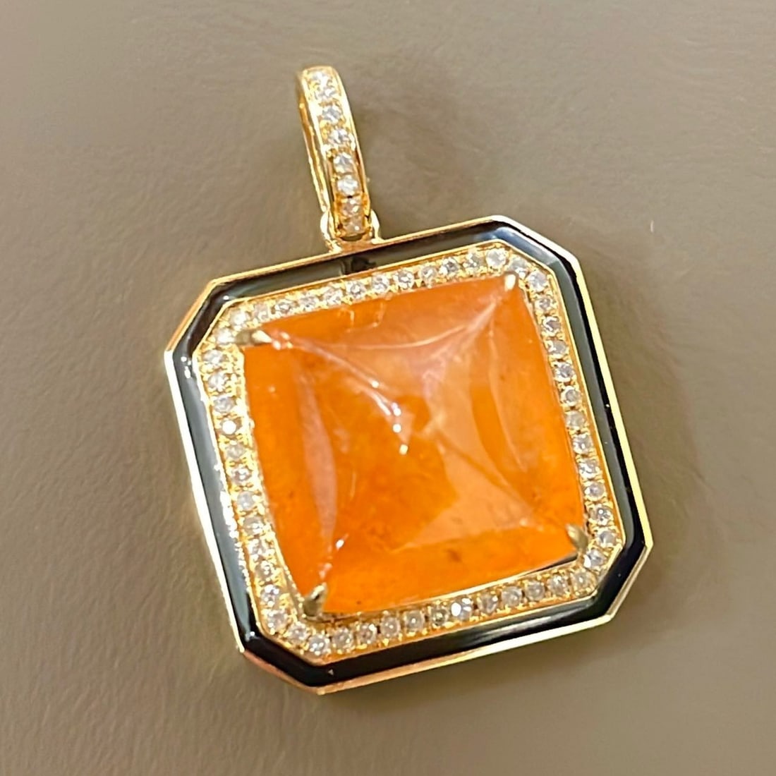 14k Gold 11.8 Ct Natural Spessartine & Diamond Pendant( Without Chain ) - 5