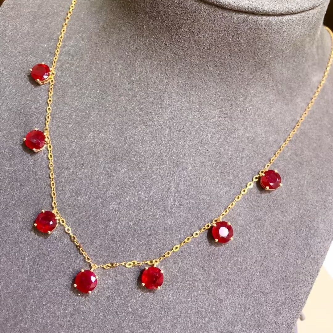 14k Gold 6.2 Ct Vivid Red Natural Ruby Necklace - 2