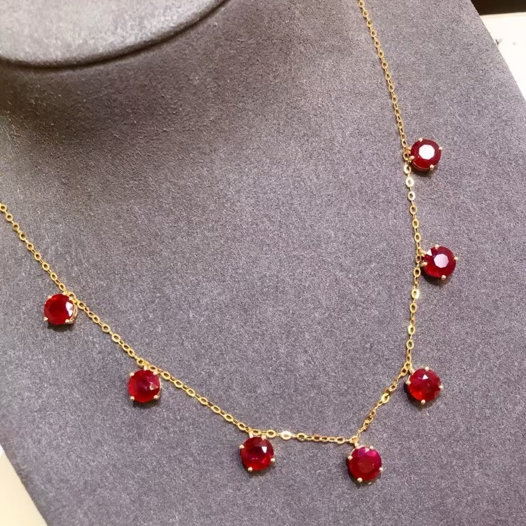 14k Gold 6.2 Ct Vivid Red Natural Ruby Necklace - 3