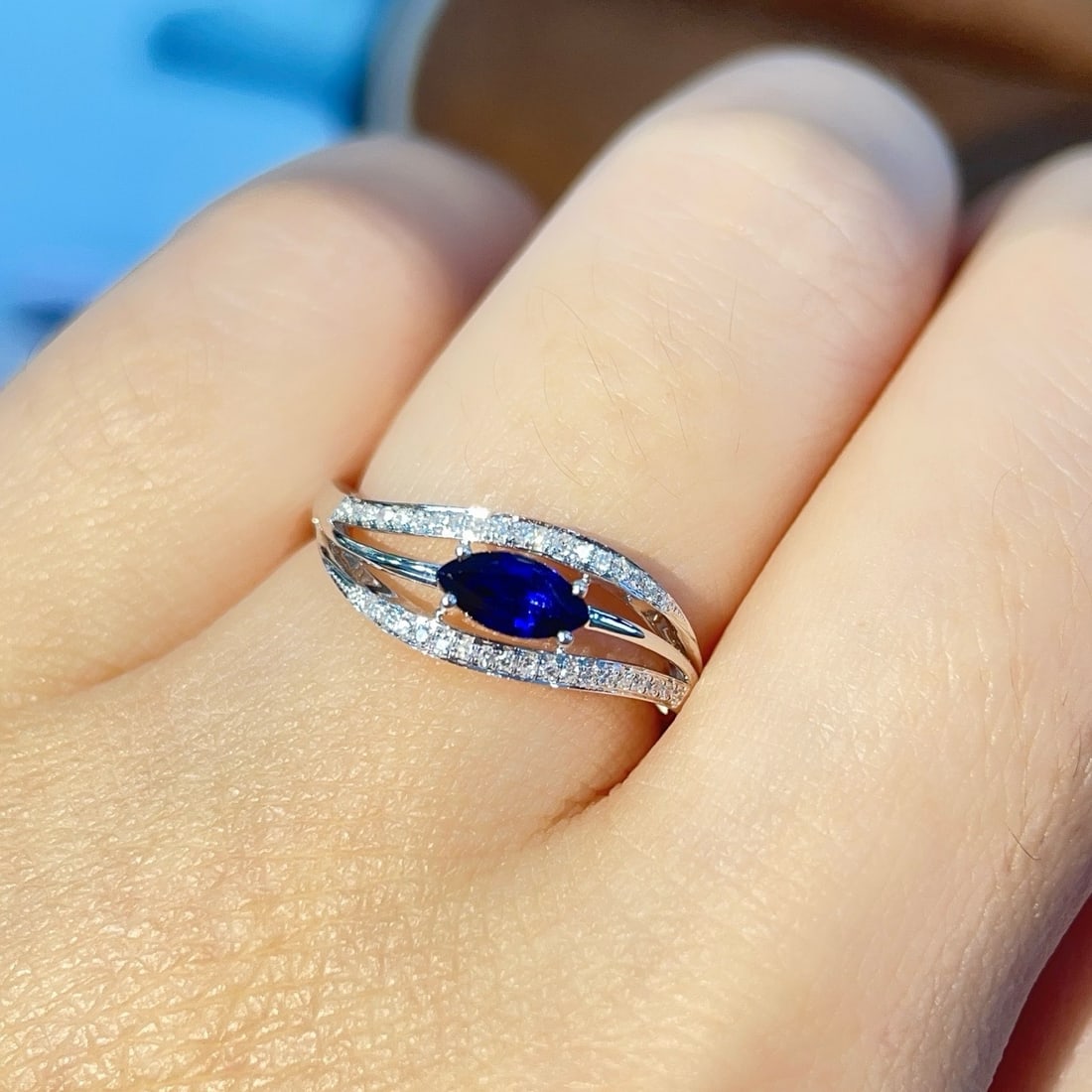 14k Gold 0.55 Ctw Natural Sapphire & Diamond Ring - 5