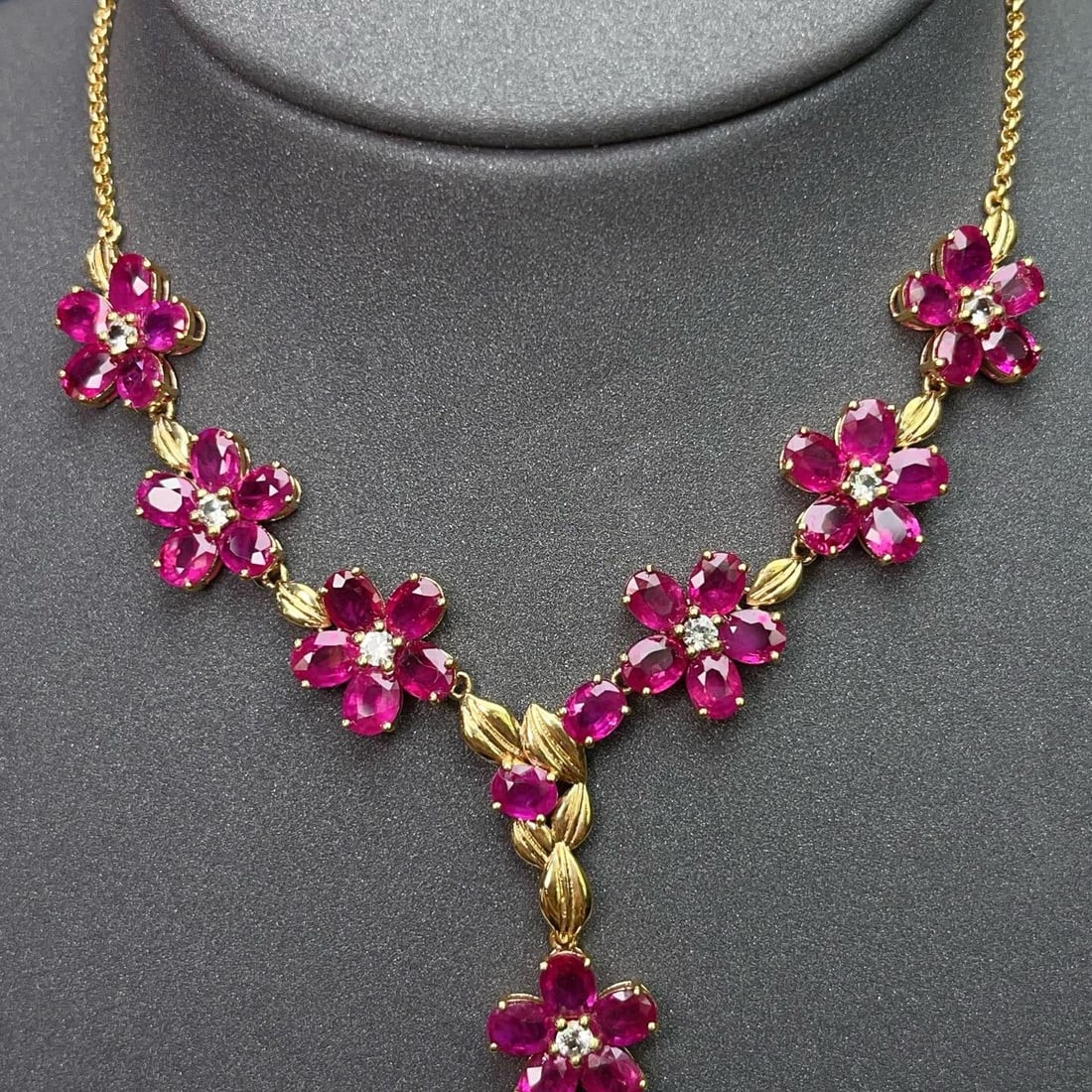 14k Gold 12.10 Ct Natural Ruby & Sapphire Necklace (1 of 5)