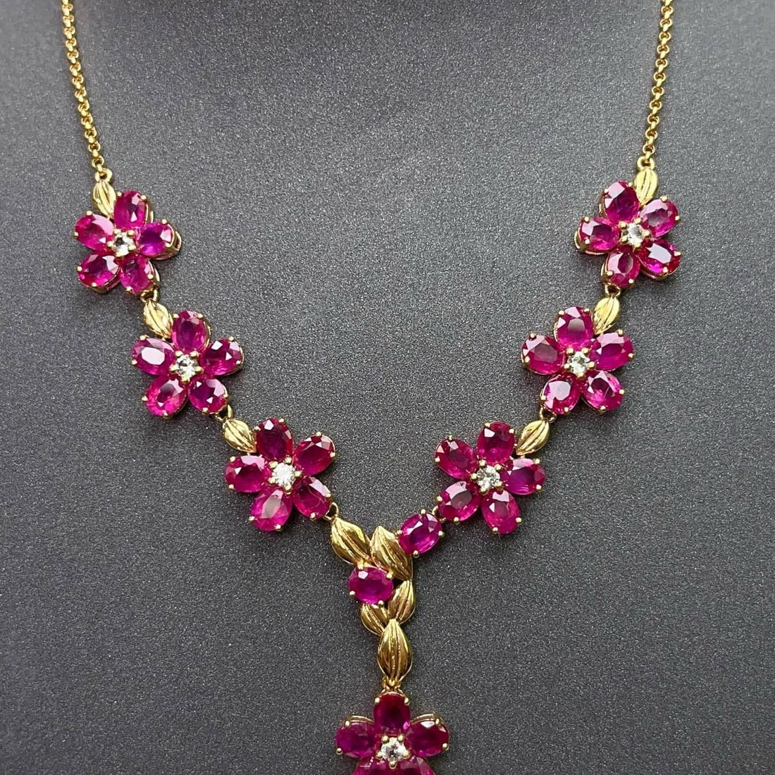 14k Gold 12.10 Ct Natural Ruby & Sapphire Necklace - 4