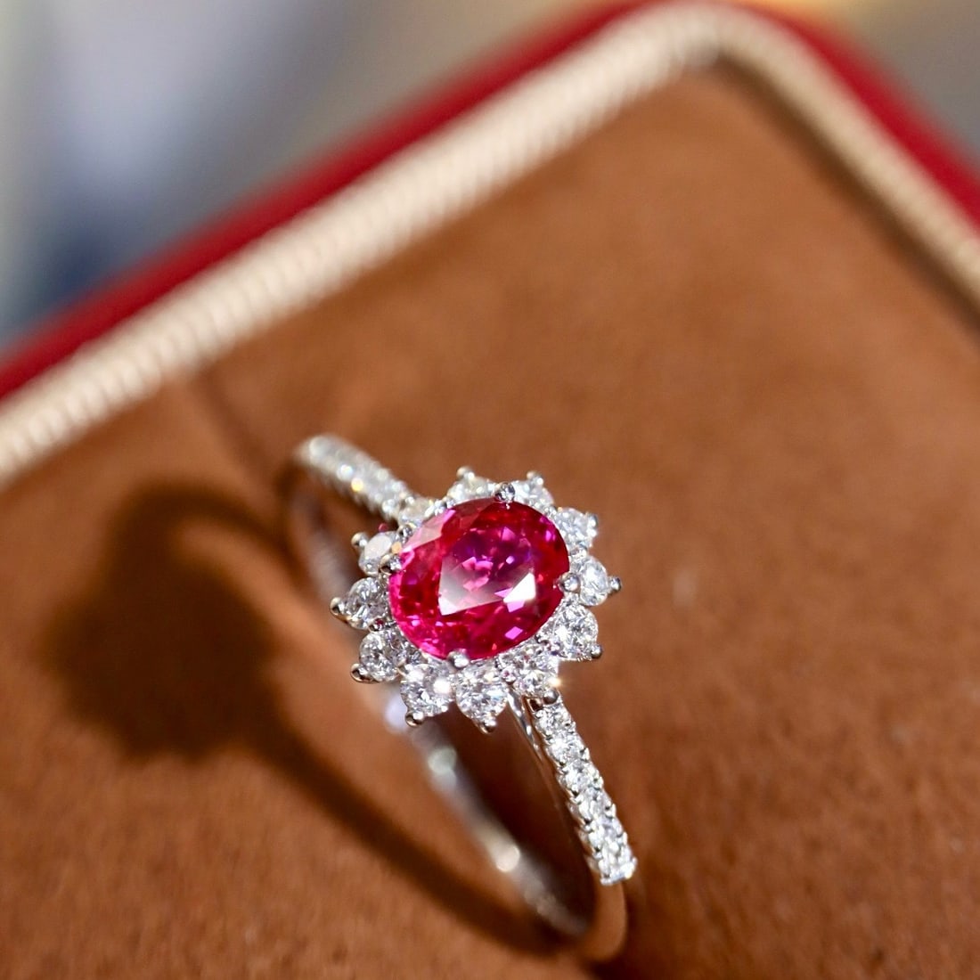 14k Gold 0.86 Ctw Natural Ruby & Diamond Ring - 2