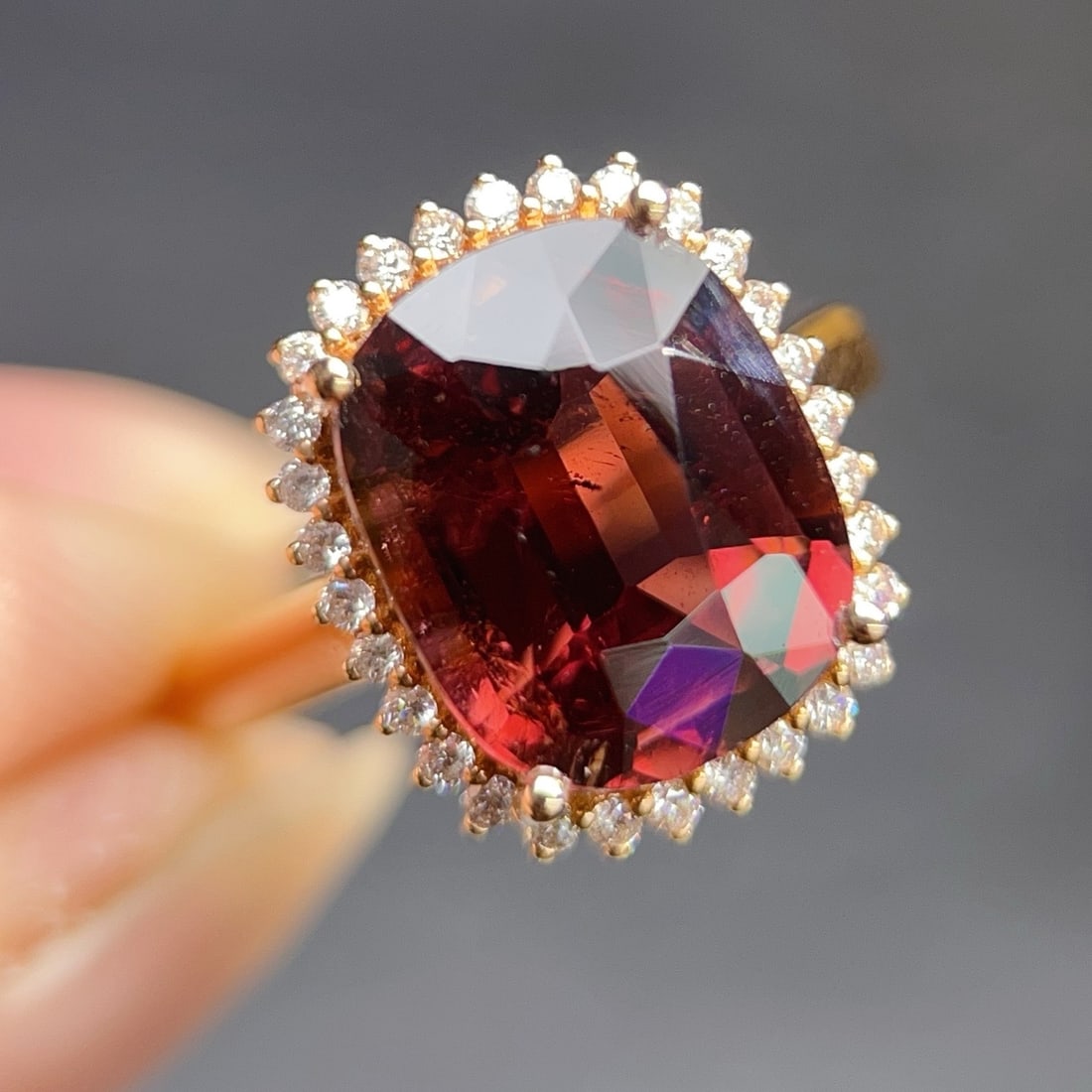 14k Gold 4.95 Ct Natural Tourmaline & Diamond Ring: Ref:231170158 // gold content:14k gold // ring size:7. 25us // // main gemstone:tourmaline // shape:cushion // carat weight:4. 95ct // color:red // treatment:natural // // adjacent gemstone 2 :