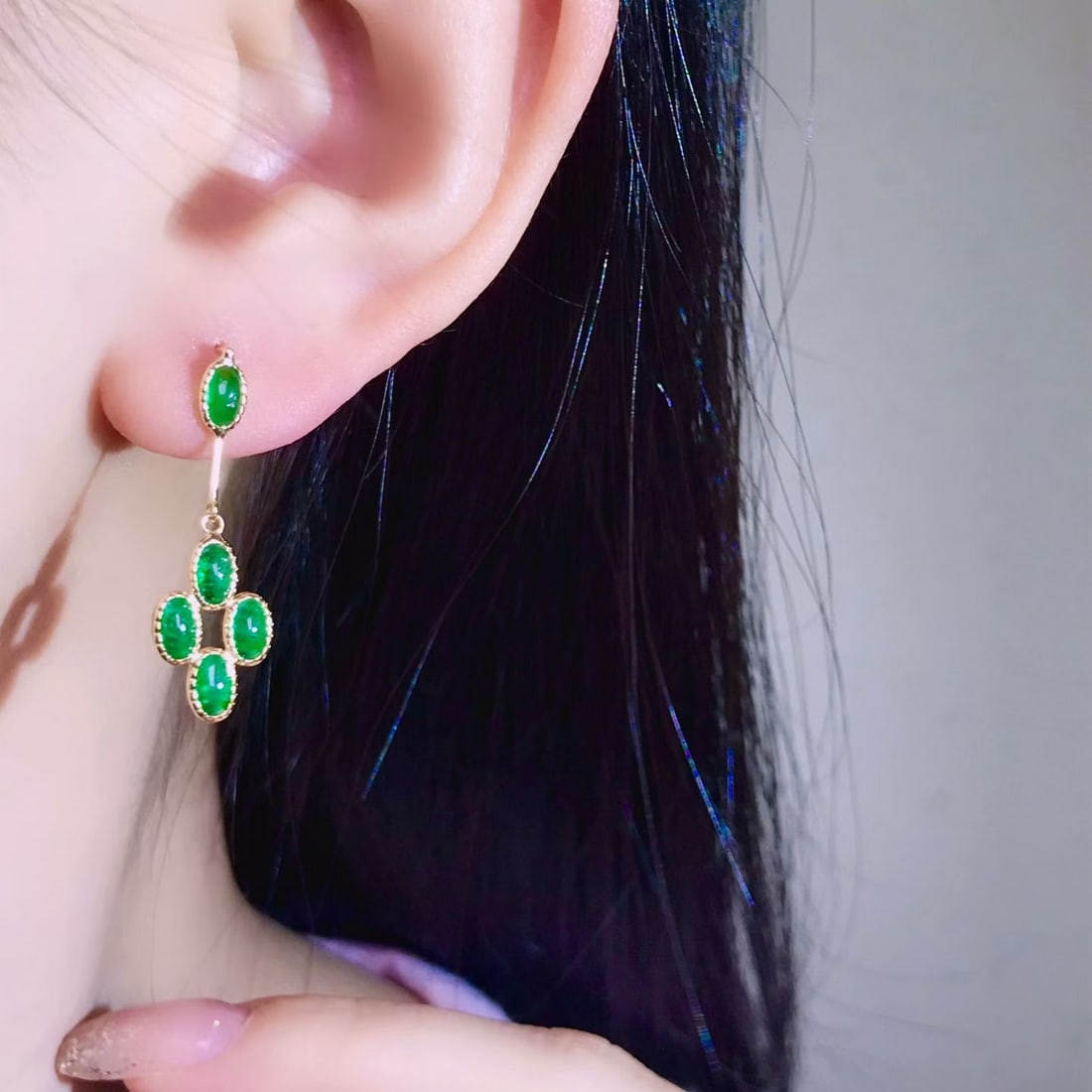 14k Gold 2.61 Ct Natural Emerald Earrings - 4