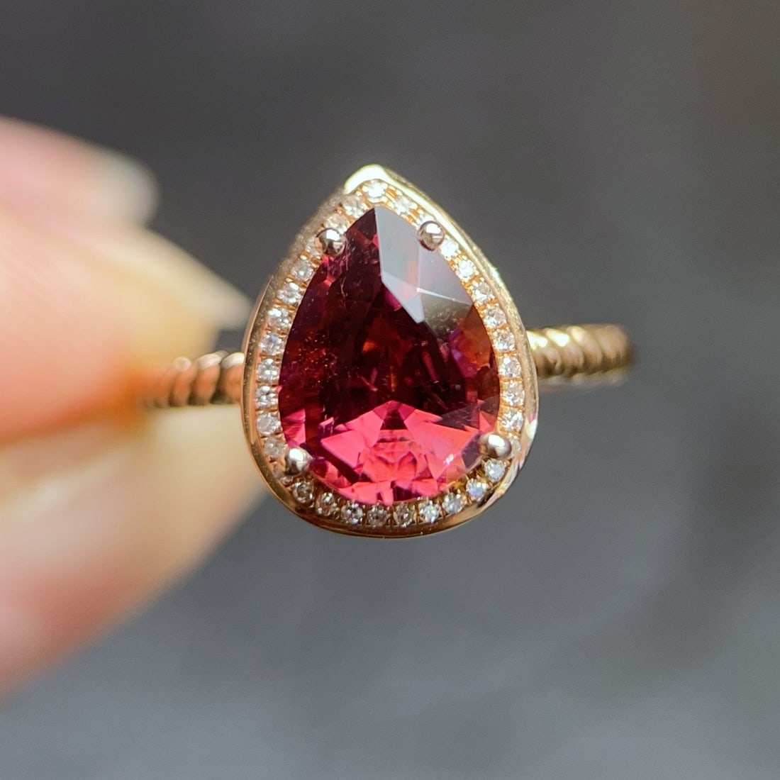 14k Gold 2.9 Ctw Natural Tourmaline & Diamond Ring - 2