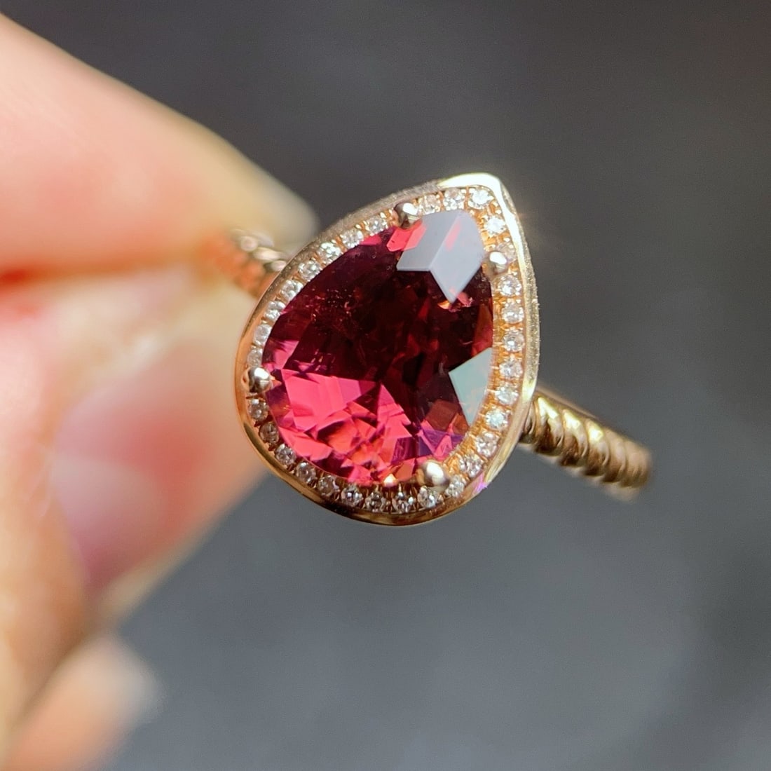14k Gold 2.9 Ctw Natural Tourmaline & Diamond Ring - 3