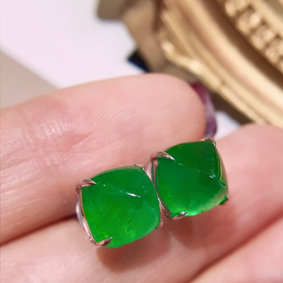 14k Gold 5.7 Ct Natural Emerald Earrings - 2