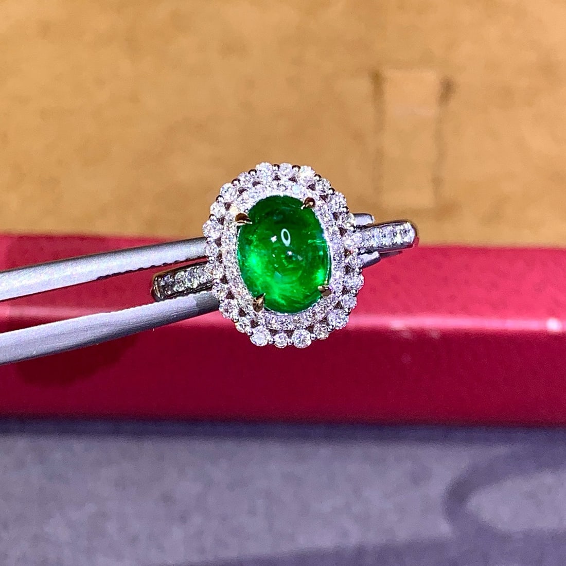 14k Gold 1.95 Ctw Vivid Green Natural Emerald & Diamond Ring - 2