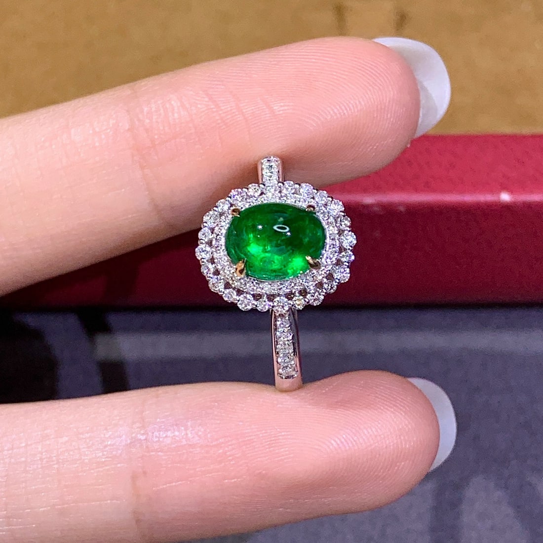 14k Gold 1.95 Ctw Vivid Green Natural Emerald & Diamond Ring - 3