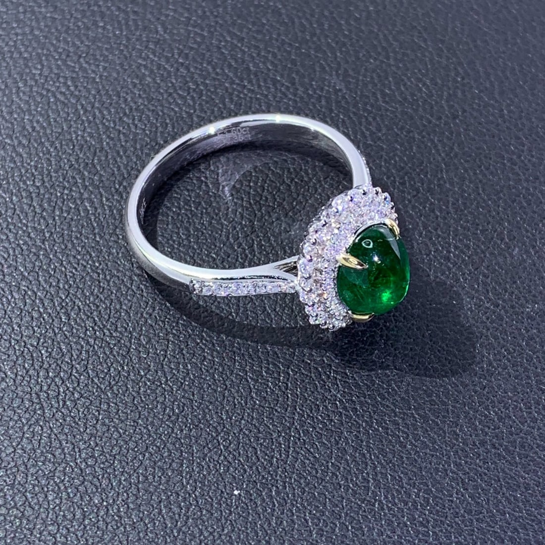 14k Gold 1.95 Ctw Vivid Green Natural Emerald & Diamond Ring - 6