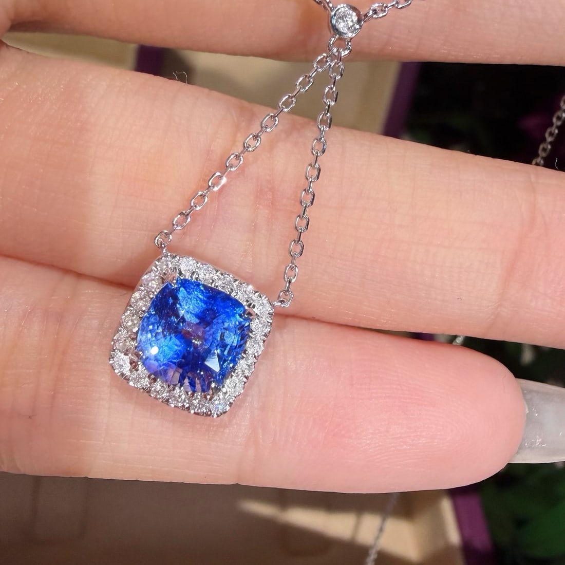 14k Gold 1.55 Ct Natural Sapphire & Diamond Necklace - 4