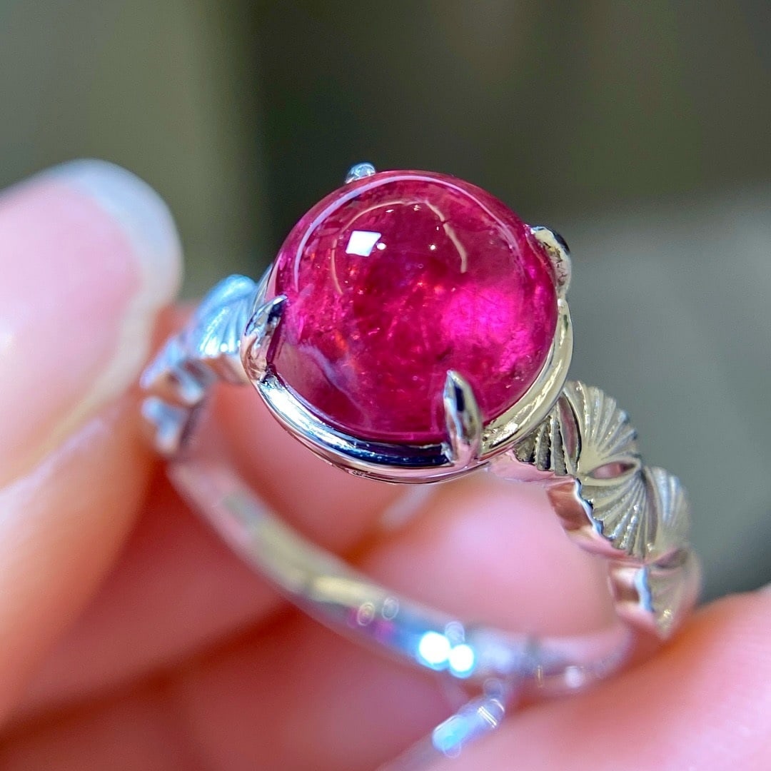 14k Gold 3.45 Ct Natural Tourmaline Ring: Ref:231170215 // gold content:14k gold // ring size:7. 25us // // main gemstone:tourmaline // shape:round // carat weight:3. 45ct // color:red // treatment:natural // cut grade:g // Condition: New